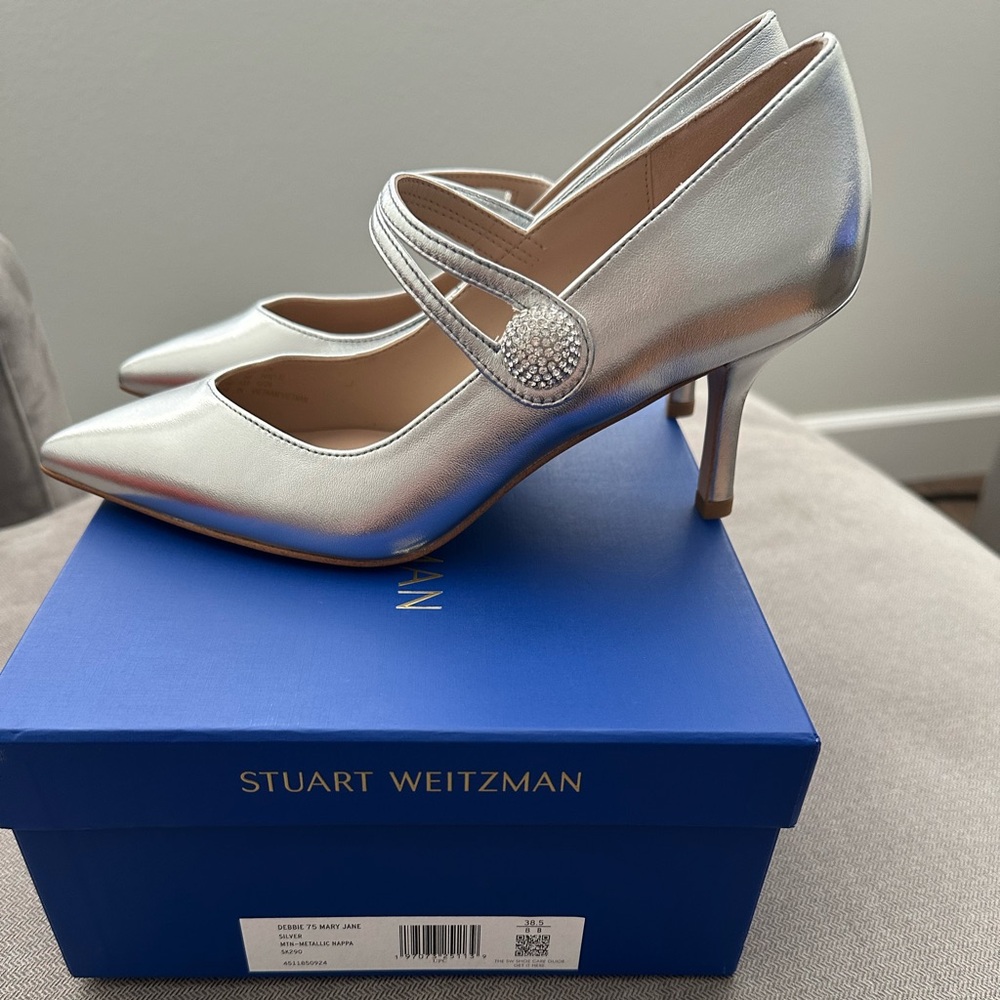 Stuart Weitzman Silver Mary Jane Dede 75 Pumps